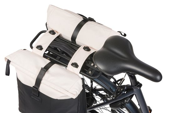 Basil fietstas dubbel Vive gebroken wit/zwart MIK Off White/Black